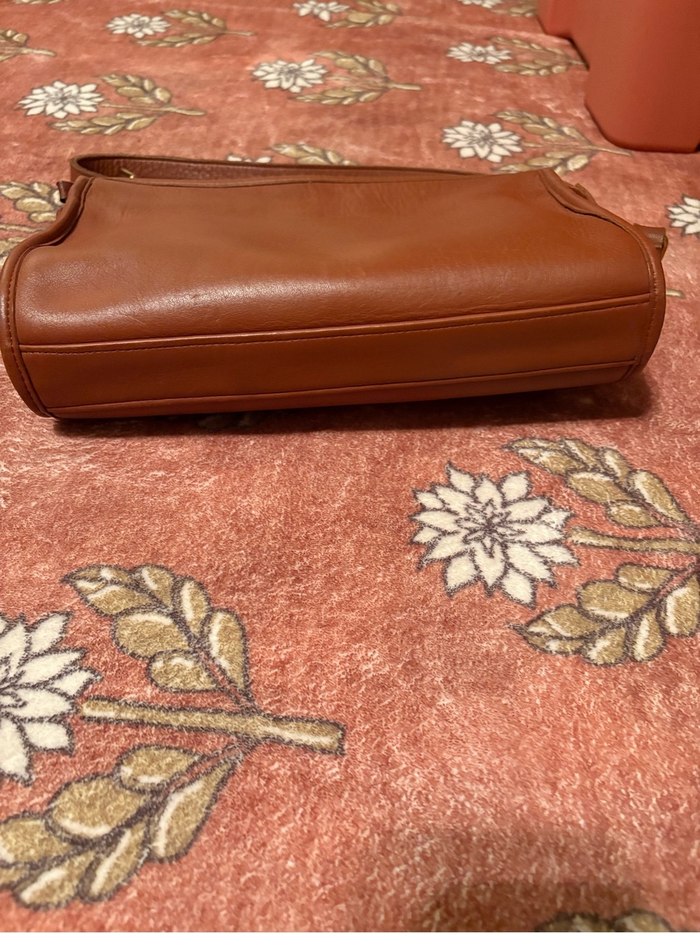 Coach Vintage Station Bag 9944 British Tan Leather Crossbody - Picture 10 of 16